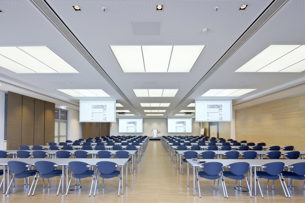 Teilbarer Konferenzraum im Konferenzzentrum bei Schaeffler in Herzogenaurach